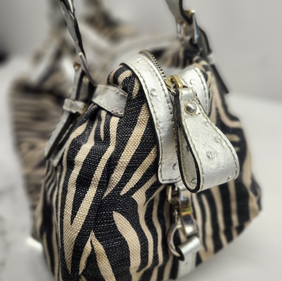 Guess by Marciano Silver Metallic Canvas Tote - Picture 4 of 10